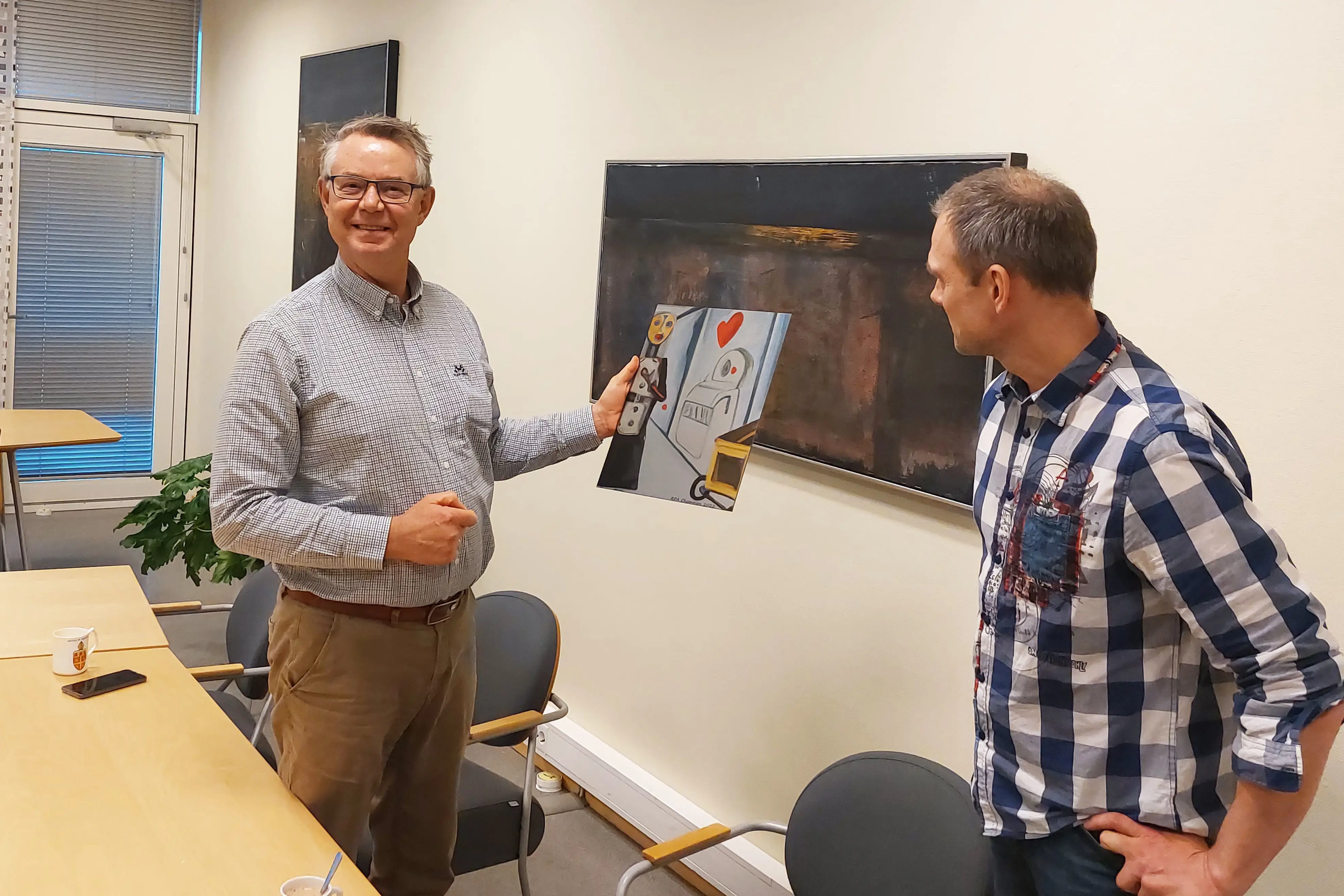 Asbjørn Kjelsvik i Helse Møre og Romsdal og Kjell-Åge Tingstad i Hemit HF.